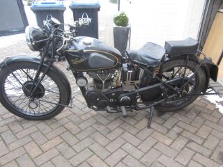 1932 vellocette 350 KSS MK2 (photo 2 of 2)