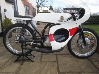 1969 Yamaha AS 1 125cc Race kitted (photo 1 of 2)
