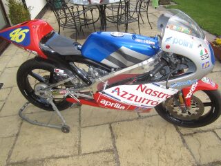 1996 Aprilia GP125 (photo 1 of 2)