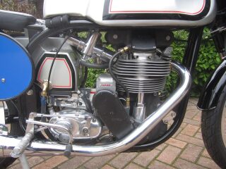 1958 Norton Manx 350cc Vintage racing Motorcycle (photo 1 of 2)
