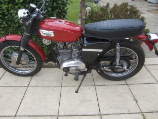 Triumph Trail Blazer 250cc Classic Motorcycle (photo 2 of 2)