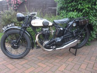 1930 Raleigh 500cc Twin Port OHV (photo 2 of 2)