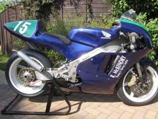 2000 Honda RS250 V Twin (photo 1 of 2)