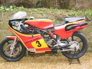 1981 Suzuki RG500 MK6 Classic racing Motorcycle Bike (photo 2 of 2)