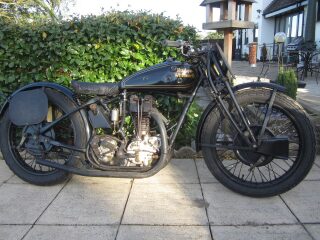 1929 Rudge Ulster 500cc 4 valve racing machine (photo 1 of 2)