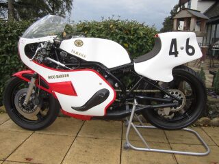 1976 Yamaha TZ750 (photo 2 of 2)