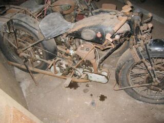 J59 Sarolea Classic Motorcycle (photo 1 of 2)