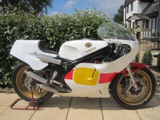 1982 Yamaha TZ500 G spondon (photo 1 of 2)