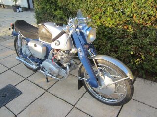 1960 Honda CB92 benly Sports 125 race kitted (photo 1 of 2)