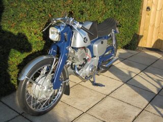 1960 Honda CB92 benly Sports 125 race kitted (photo 2 of 2)