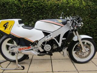 1986 Honda RS500 3 cylinder Rothmans (photo 1 of 2)