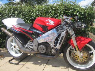 1992 Honda NSR500 V twin (photo 1 of 2)