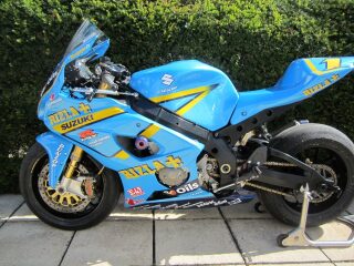 John Reynolds Rizla Suzuki GSXR1000 (photo 2 of 2)
