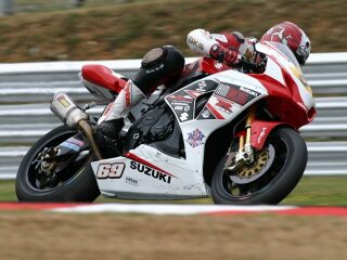 Ex Gary Johnson Isle of Man and BSB Suzuki GSXR1000 (photo 2 of 2)