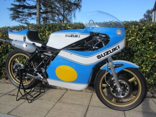1976 Suzuki RG500 MK1 Grand prix machine (photo 1 of 2)
