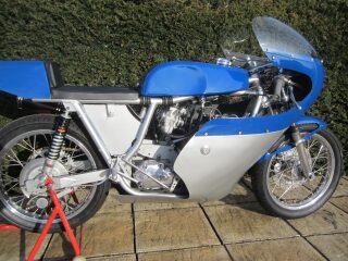 1975 Rickman Metisse Weslake 500cc 8 valve racing machine CMRC Registered (photo 1 of 2)