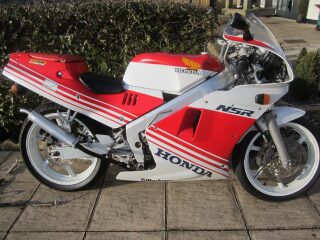 1988 Honda NSR250 V twin Two Stroke racer for the road (photo 1 of 2)