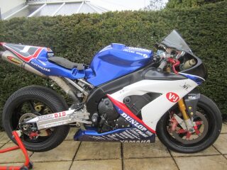 2004/5/6 World Endurance Championship Phase one Yamaha R1 1000cc (photo 1 of 2)
