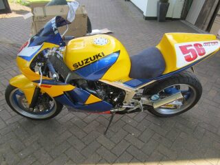 1989 Suzuki RG500 Gamma Street Legal Barros replica (photo 2 of 2)