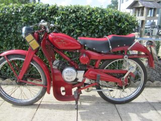 1955 Moto guzzi cardellino 65cc 3 speed superb original paint (photo 2 of 2)