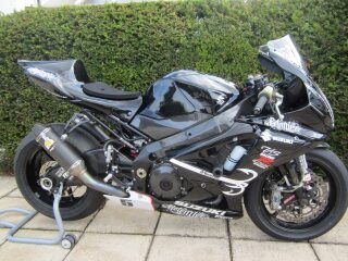Ex Bruce Anstey TT Superbike 1000cc Suzuki GSXR (photo 1 of 2)