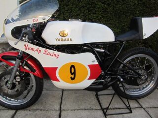 1978 Spondon Yamaha TZ350 E G Spec Twin discs (photo 2 of 2)
