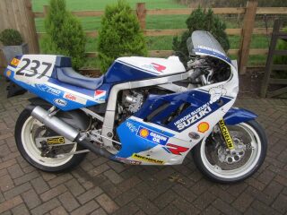 1988 Suzuki GSXR750R ex Roger Marshall TT machine (photo 1 of 2)