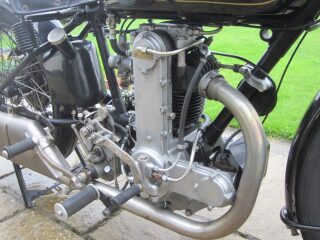 1929 AJS M10 500cc OHC (photo 2 of 2)