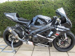 Ex Bruce Anstey TT Isle of Man Suzuki GSXR1000RR (photo 1 of 2)