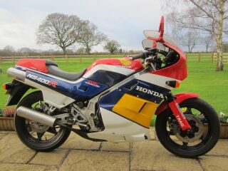 Honda NS400 3 cylinder Two stroke (photo 1 of 2)