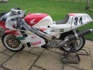 1988 Honda RC30 VFR750R Race machine high spec racing bike for sale (photo 2 of 2)