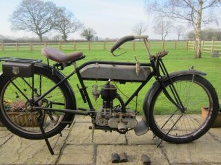 1913 Triumph 2/4 HP (photo 1 of 2)