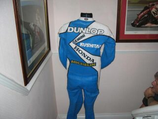1987 Joey Dunlop Leathers Classic racing Motorcycle Bike (photo 2 of 2)