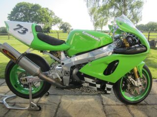 1996/1997 Muzzy Kawasaki ZX7RR 750cc (photo 1 of 2)