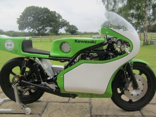 1976 Kawasaki KR 750cc water cooled (photo 1 of 2)