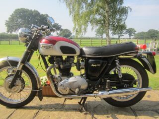 1969 Triumph Trophy with Bonnieville 650cc engine (photo 2 of 2)
