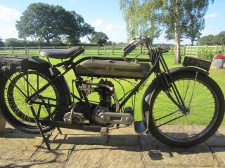 1920 Triumph Model H 500 (photo 1 of 2)