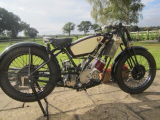1929 Scott 600cc Flyer (photo 1 of 2)