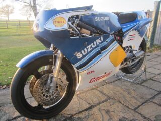 1982 Suzuki RGB500 MK7 (photo 2 of 2)
