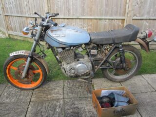 Laverda 500cc Alpino or Monjuic Racer Project (photo 2 of 2)
