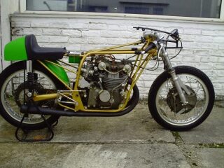 Paton 250cc DOHC Isle of man TT machine (photo 1 of 2)