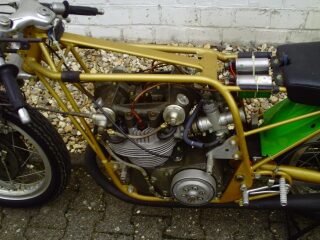 Paton 250cc DOHC Isle of man TT machine (photo 2 of 2)