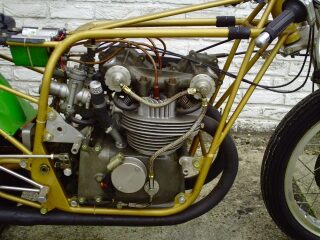 Paton 250cc DOHC Isle of man TT machine (photo 1 of 2)