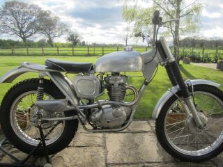 Terry Weedy BSA B40 Trials 350cc (photo 1 of 2)