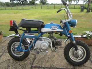 1971 Honda Z50A Mini Trail monkey bike (photo 1 of 2)