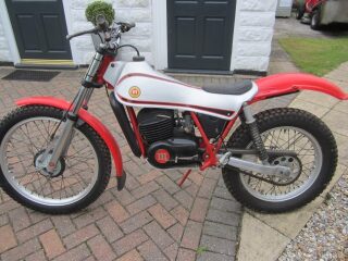 Montesa Twin Shock Trials 250cc (photo 2 of 2)