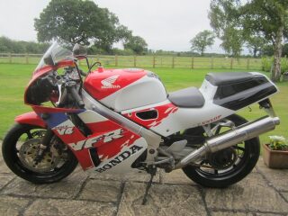 1997 Honda NC30 400cc (photo 2 of 2)