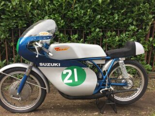 1967 Suzuki TR250 (photo 2 of 2)