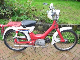 Honda PC50 classic moped (photo 1 of 2)