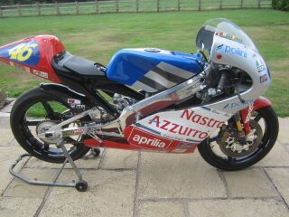 1996 Aprilia GP125 superb machine in Valentino Rossi colour (photo 1 of 2)